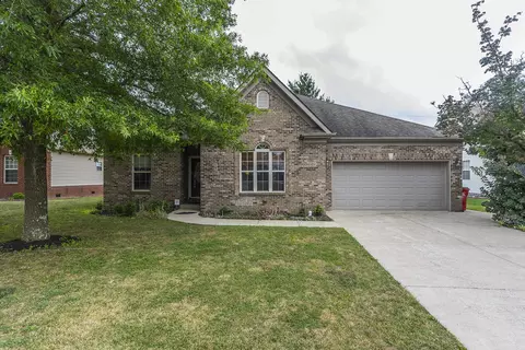 217 Lynnwood Dr, Nicholasville, KY 40356