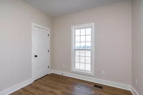 317 Dreyfus Rd, Berea, KY 40403 photo 25