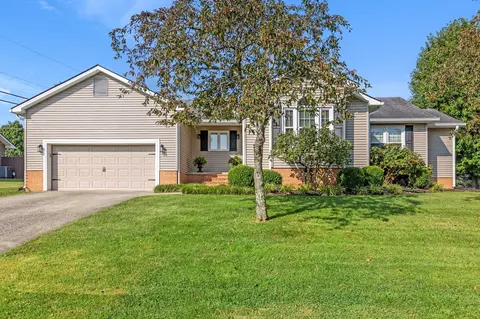 428 Calmes Blvd, Winchester, KY 40391