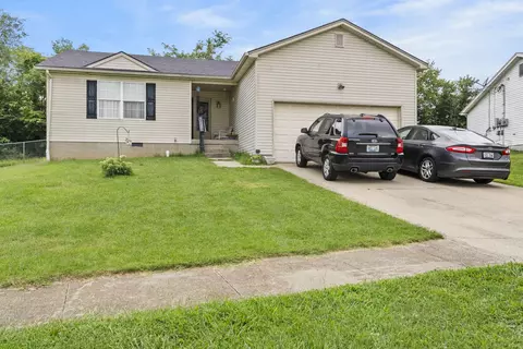 236 Hunter Ridge Dr, Lawrenceburg, KY 40342