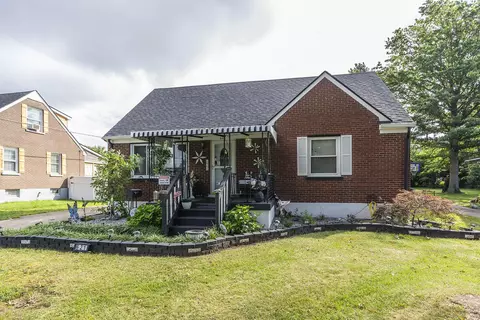 621 Hi Crest Dr, Lexington, KY 40505