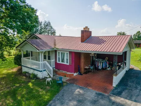 398 Rooks Branch Road Rd, Keavy, KY 40737