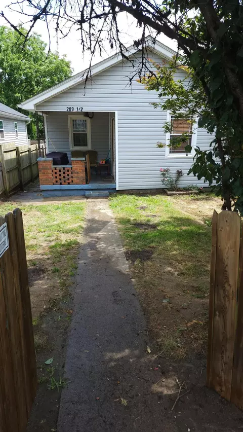 209 12 Blue Grass Ave, Lexington, KY 40505