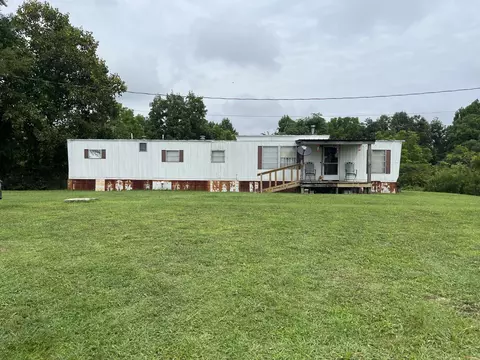 4092 Weed Sparksville Rd, Columbia, KY 42728