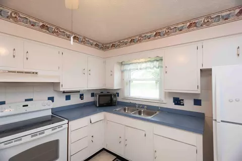 601 S Mohegan Trl, Georgetown, KY 40324 photo 10