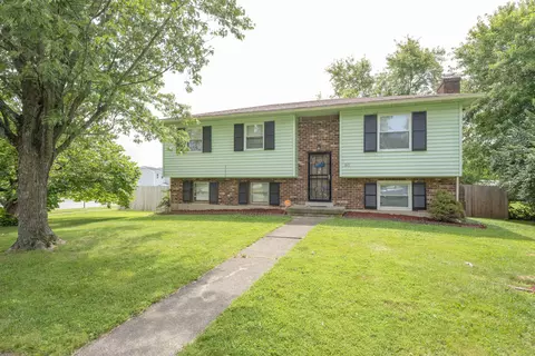 613 Winter Park Ct, Lexington, KY 40517