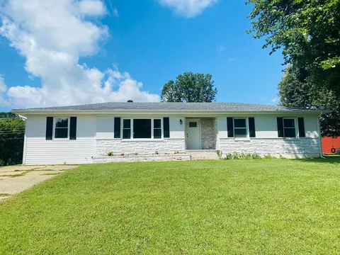 651 Bluebird Dr, Russell Springs, KY 42642