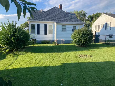348 E Walnut Street St, Danville, KY 40422 photo 2