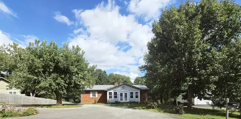 217 Jackson Trl, Glasgow, KY 42141