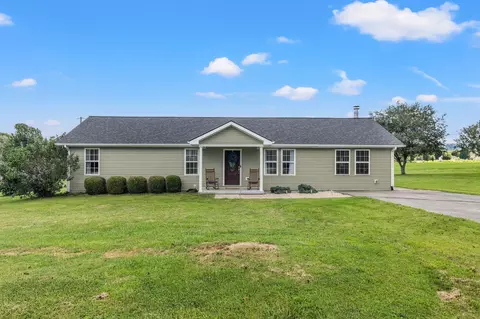 77 Sun Valley Dr, Stanford, KY 40484
