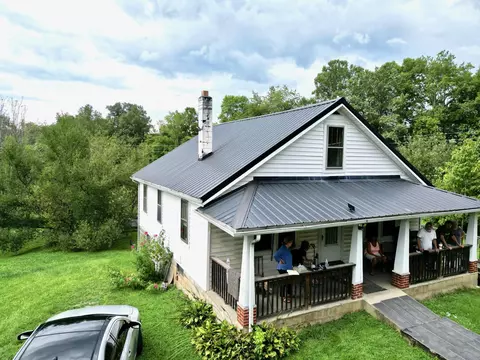 3947 E Hwy 52 Hwy, Saint Helens, KY 41368