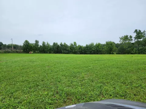 9999 Science Ridge Rd, Jeffersonville, KY 40337