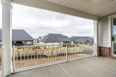 Exterior - 606 Trinity Ln, Versailles, KY 40383 photo 7 of 7