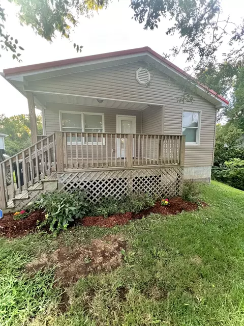 309 Douglas Ct, Richmond, KY 40475