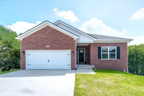 312 Blue Spruce Dr, Frankfort, KY 40601