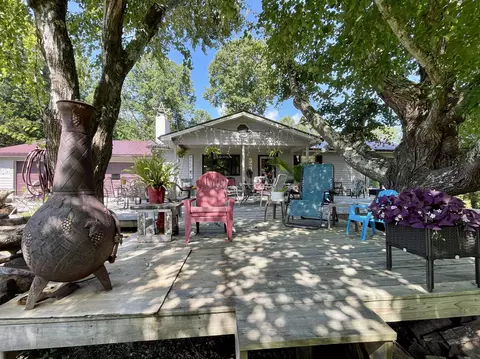 630 Justus Mine Rd, Stearns, KY 42647