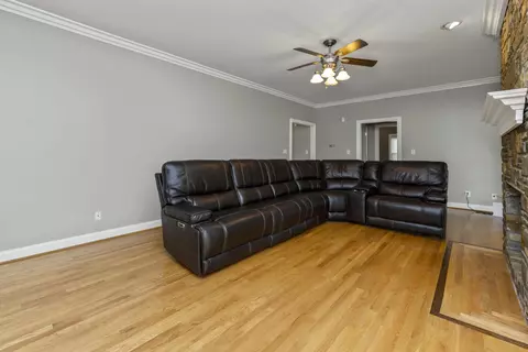 975 Spears Mill Rd, Paris, KY 40361 photo 11