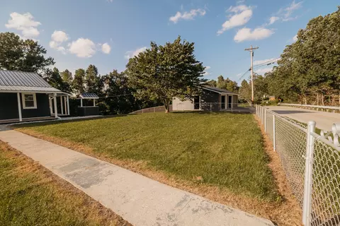 895 Ky 746, Campton, KY 41301 photo 2