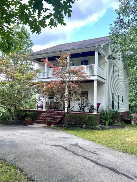 250 Harrier Eagle Ct, Morehead, KY 40351