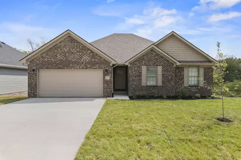 825 Wyatt Ct, Richmond, KY 40475