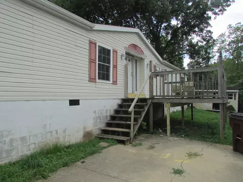 309 E 11th St, Millersburg, KY 40348
