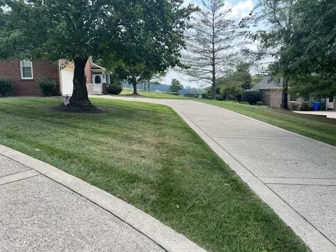 116 Hickory Dr, Morehead, KY 40351 photo 12