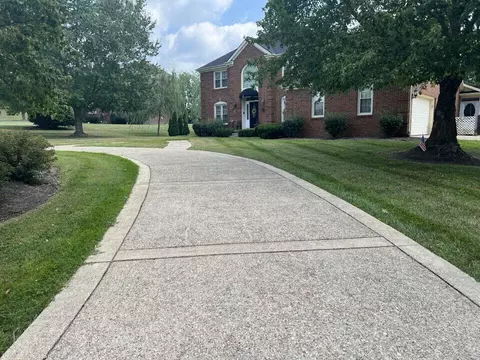 116 Hickory Dr, Morehead, KY 40351 photo 5