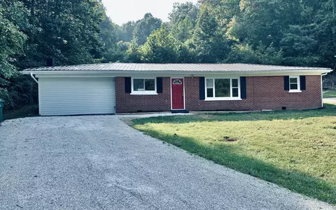 734 Mt Vernon Rd, Berea, KY 40403