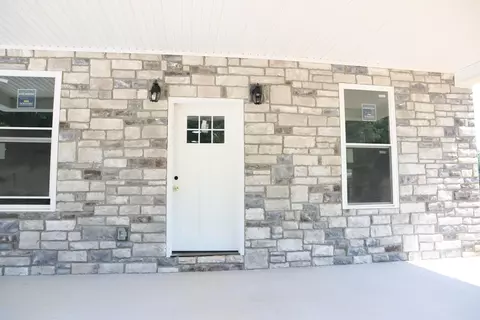 30 Alexander Dr, Nancy, KY 42544
