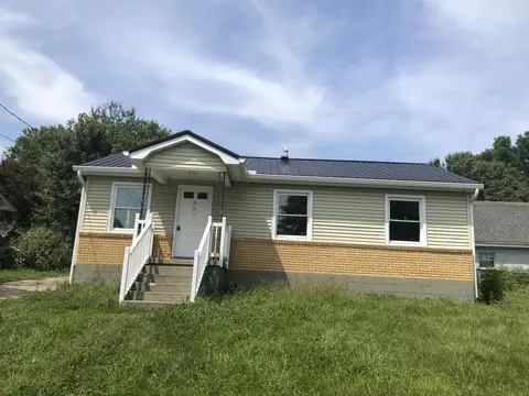 301 Hummingbird Dr, Winchester, KY 40391
