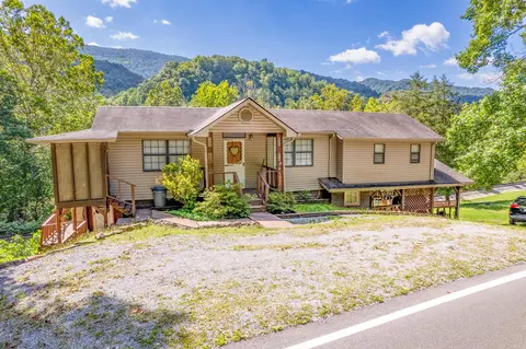 7032 Highway 522, Totz, KY 40870