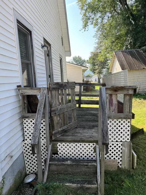 453 Carmicle St, Liberty, KY 42539 photo 12