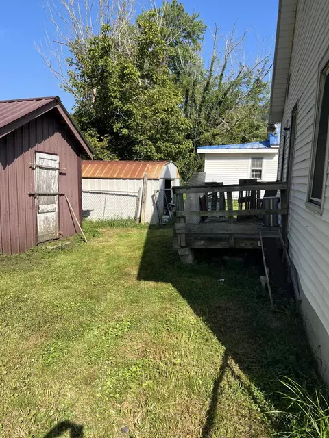 453 Carmicle St, Liberty, KY 42539 photo 13
