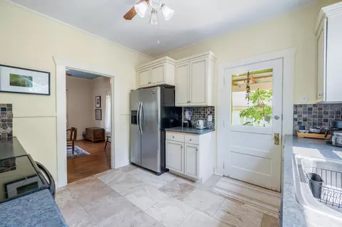 109 E Stephens St, Midway, KY 40347 photo 32