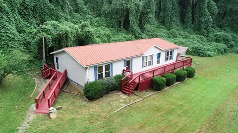 130 N Sowders Ln, London, KY 40741