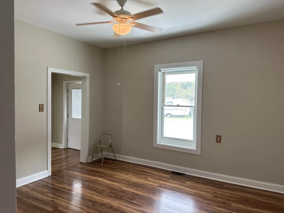  213 Cunningham St, Sadieville, KY 40370 photo 5