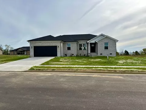 224 Patriot Trl, Berea, KY 40403