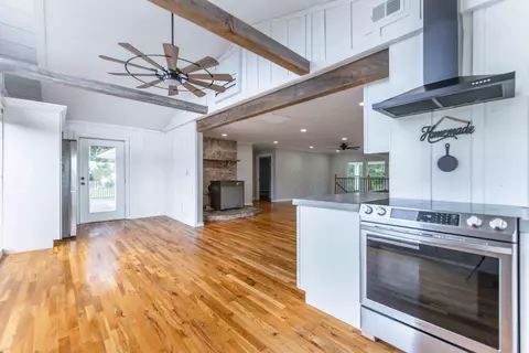 131 Kelly Keith Ln, Pine Knot, KY 42635