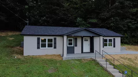 3635 Hardwicks Creek Rd, Clay City, KY 40312