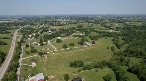 40 Sunrise Dr, Lancaster, KY 40444