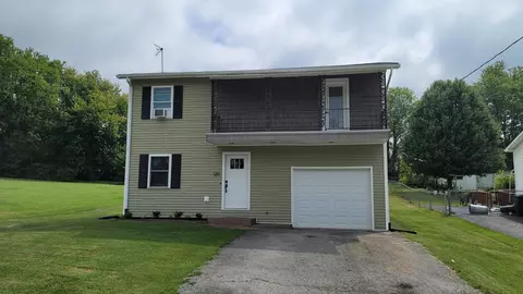 120 Sunset Ave, Lancaster, KY 40444