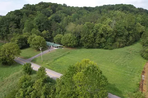 3599 Hwy 1470, Strunk, KY 42649