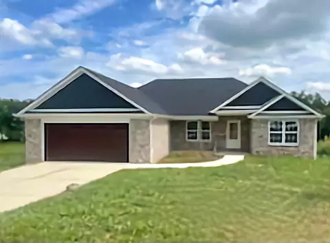 122 Aysia Ave, Paint Lick, KY 40461