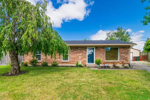 314 E Domino Ct, Versailles, KY 40383