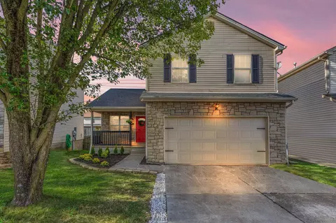 677 Smugglers Notch Dr, Lexington, KY 40509
