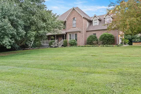 1040 Morris Dr, Richmond, KY 40475