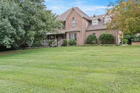 1040 Morris Dr, Richmond, KY 40475