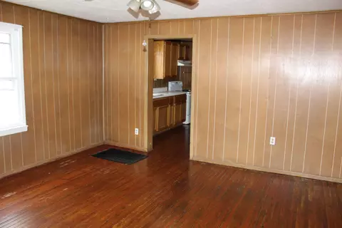 116 Willow St, Middlesboro, KY 40965 photo 14