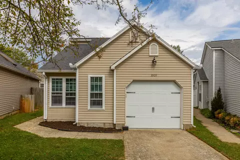 3909 Suffolk Cir, Lexington, KY 40515