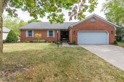 4576 Longbridge Ln, Lexington, KY 40515